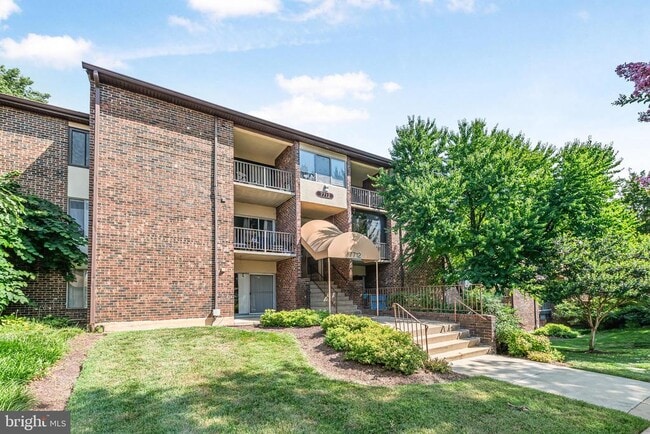 Photo - 7712 Hanover Pkwy Apartamento Unidad 95