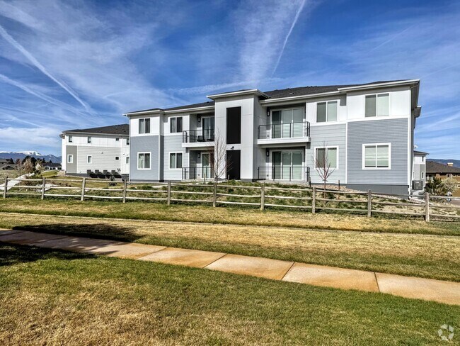 Building Photo - 3865 Presidio Point Unit 101 Rental