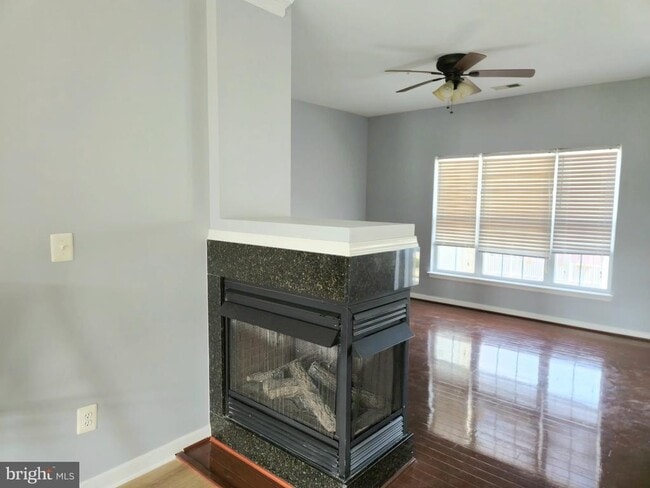 Photo - 1016 Wood Branch Ct