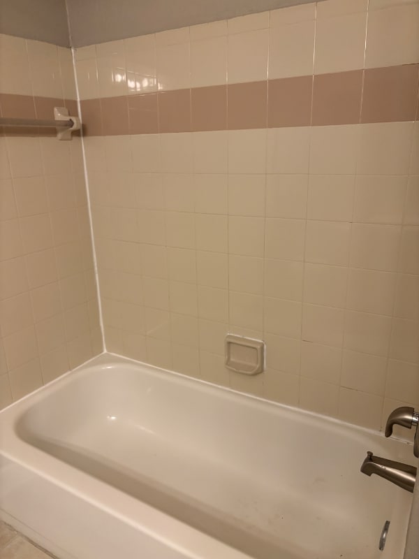 Photo - 1908 Lake Atriums Cir Unit 6