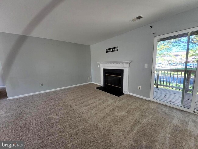 Photo - 203 Fernwood Pl