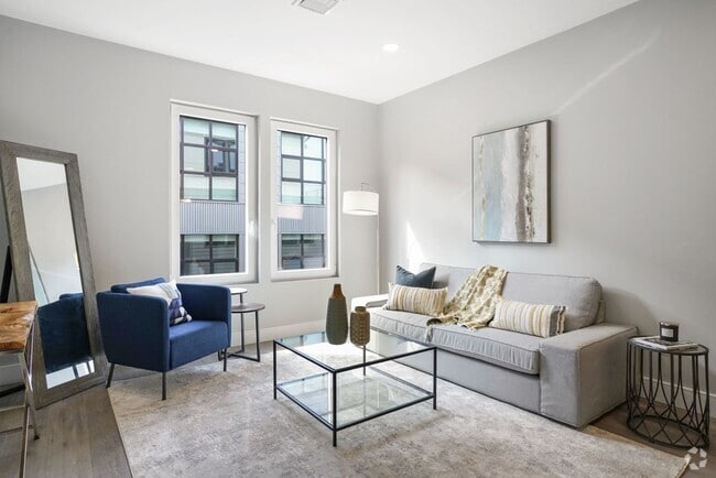 Building Photo - 610 Rutherford Ave Rental