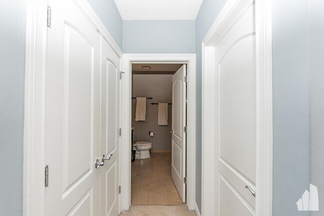 Photo - 2 bedroom in Chicago IL 60654 Unidad 501