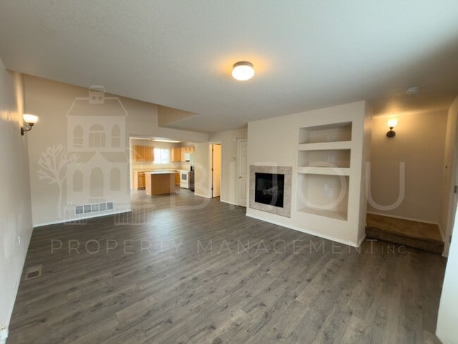 2533 Mesa Springs View