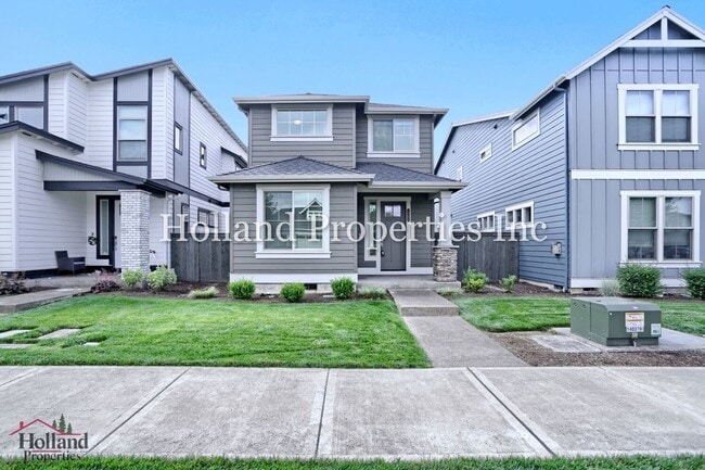 Building Photo - 8162 SE Reddington St