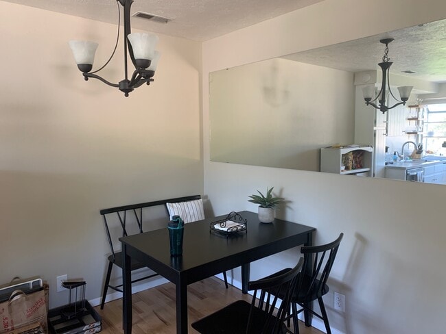 Photo - 3134 S Gekeler Ln Unit 3134