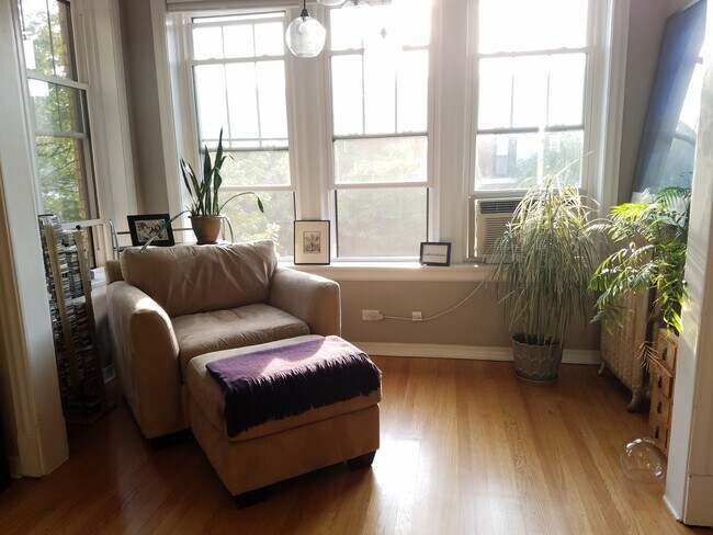 Photo - 6008 N Glenwood Ave Unidad 3