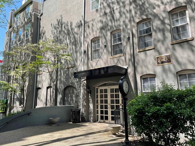 Photo - 1034 Clinton St Unit #201