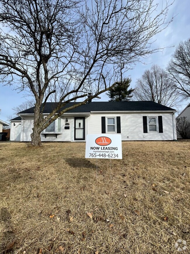 Building Photo - 3 Bedroom Single Family Home with Fence