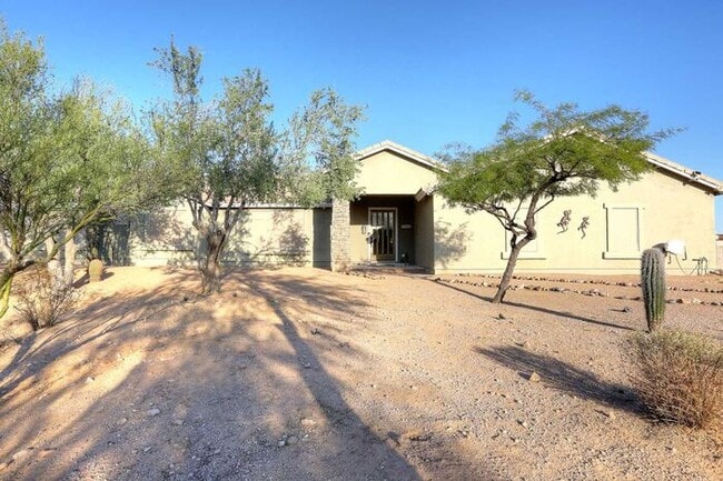 Photo - 1105 N 110th St