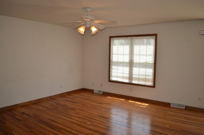 Photo - 2524A Old Forest Dr