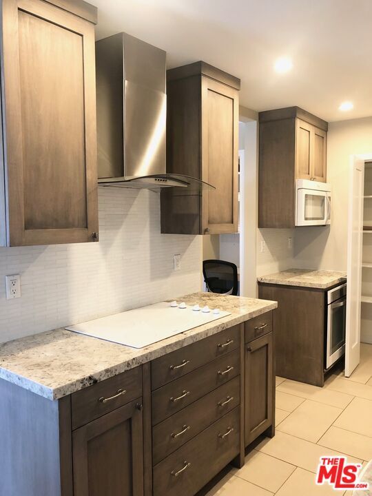 Photo - 1250 Kings Rd Unit 506