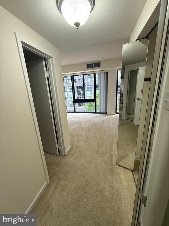 Photo - 1530 Key Blvd Unit 605