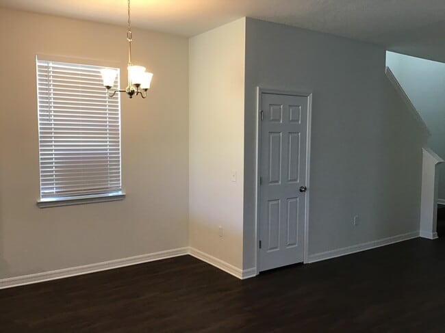 3429 Soaring Dr