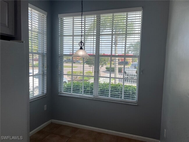 Photo - 3841 Schoolhouse Rd E Unidad 7