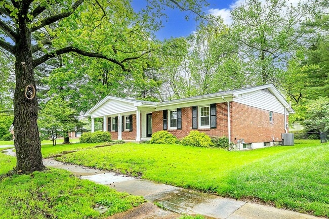 10602 Tioga Ct