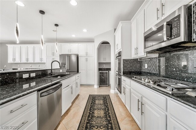 Building Photo - 2776 Culloden Ave