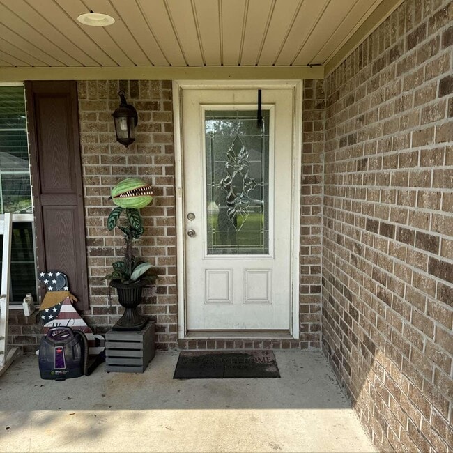 Photo - 1482 Cat-Mar Rd