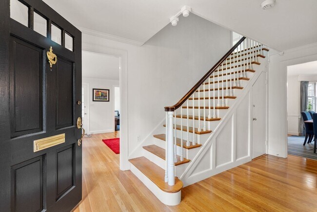 Photo - 205 Brattle St