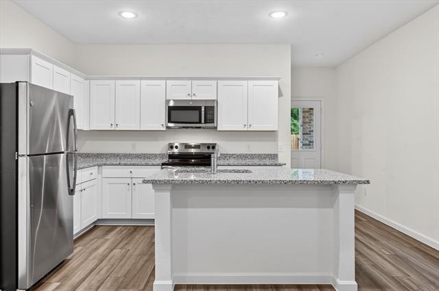 Photo - 2106 Prairie Ln