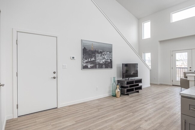 Photo - Vertisee Heights