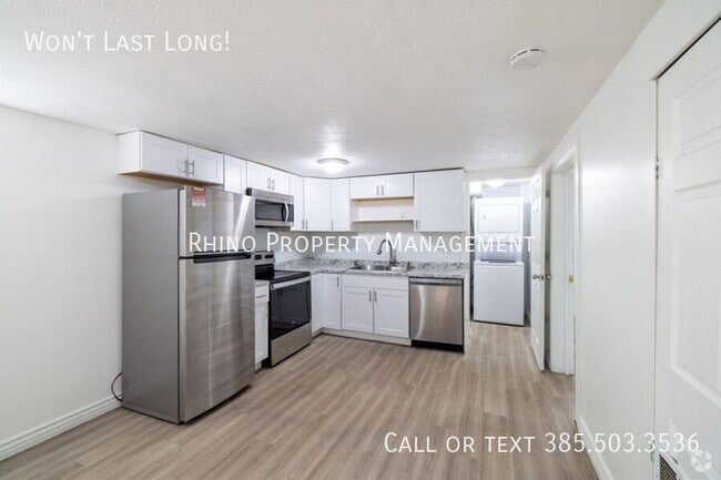 Building Photo - 174 7th St Unit B Rental