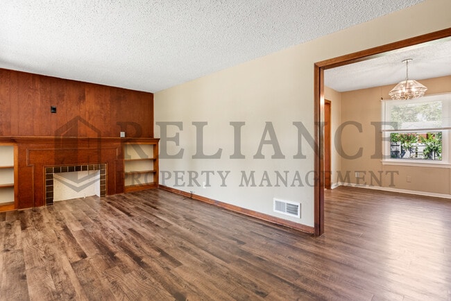 Photo - 6002 E Rockwood Rd