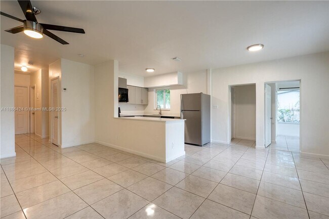 Photo - 1317 NE 116th St