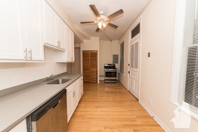 Photo - 1208 W Wrightwood Ave