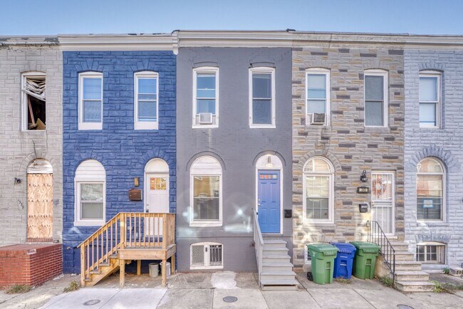 Photo - 1343 Sargeant St