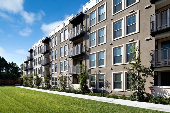 Cirrus Redwood City
