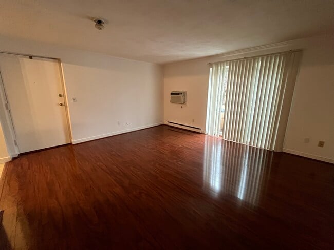 Photo - 48 N Emerson St Apartment Unit #9