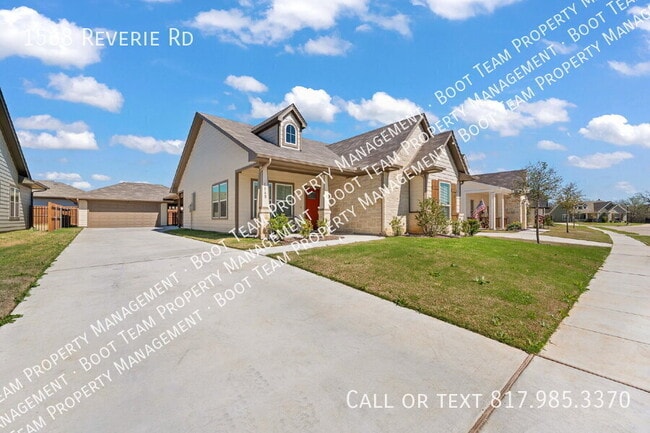 Photo - 1568 Reverie Rd