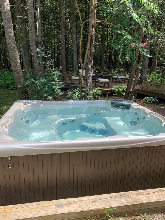 Photo - 221 Miller Rd