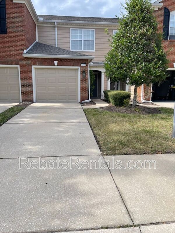 Photo - 4238 Highwood Dr
