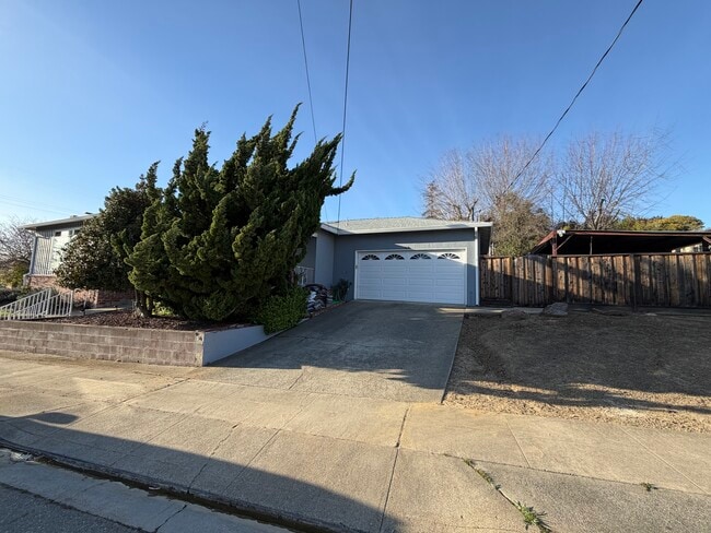 Photo - 4806 Lodi Way