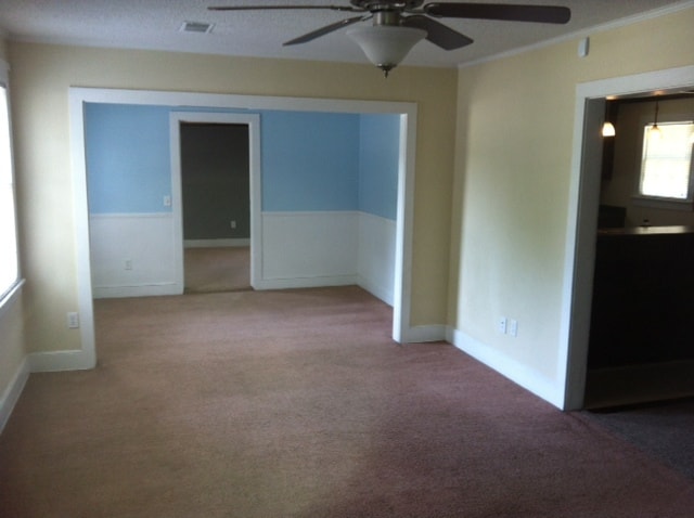 Living room leading to the master bedroom - 4001 Clement Rd