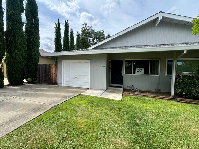 Photo - 2/2 Duplex in Fair Oaks