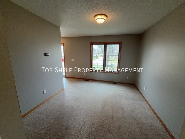 Photo - 4404 SW Elm Ct