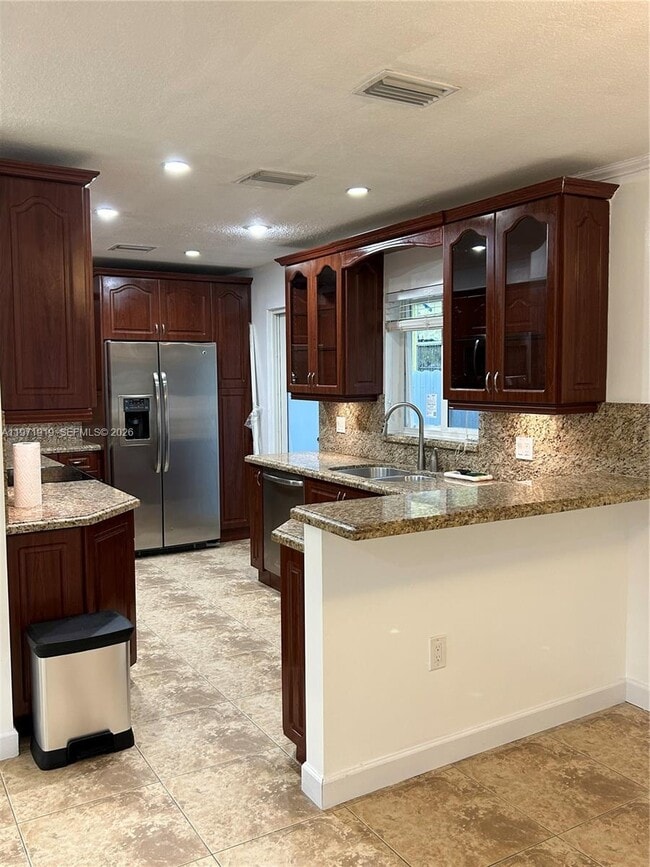 Photo - 230 SW 30th Ave Unit 230