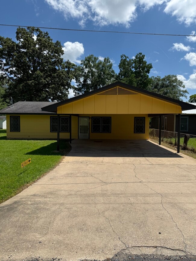 Building Photo - 803 Garland St Rental