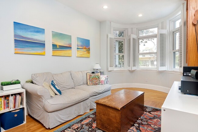 Photo - 24 Montgomery St Unit 1