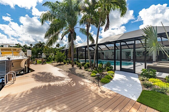 1575 Osprey Ave