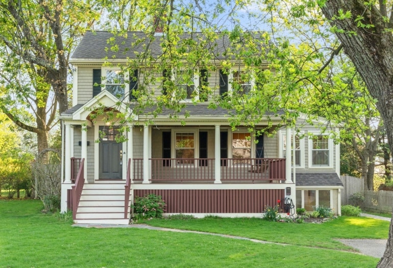 Photo - 62 Harding Rd (Lexington, MA)