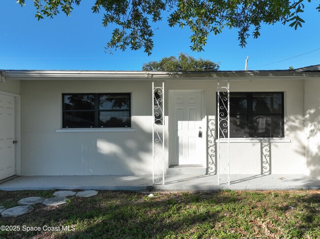 Photo - 2198 Woodbury Rd