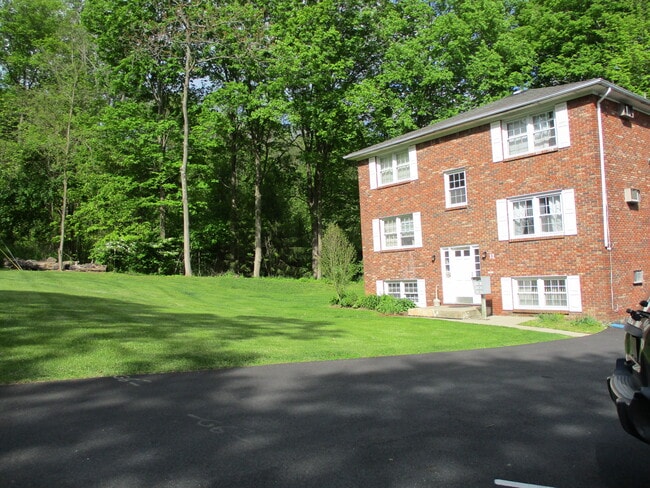 11 Old Allamuchy Rd Unit 1