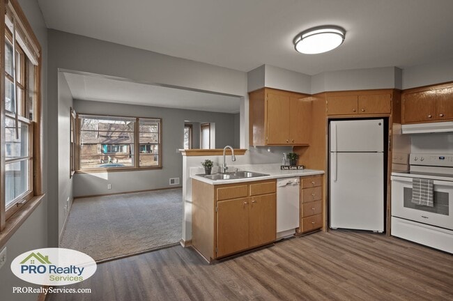 Building Photo - 4357-4359 7th St NE Rental