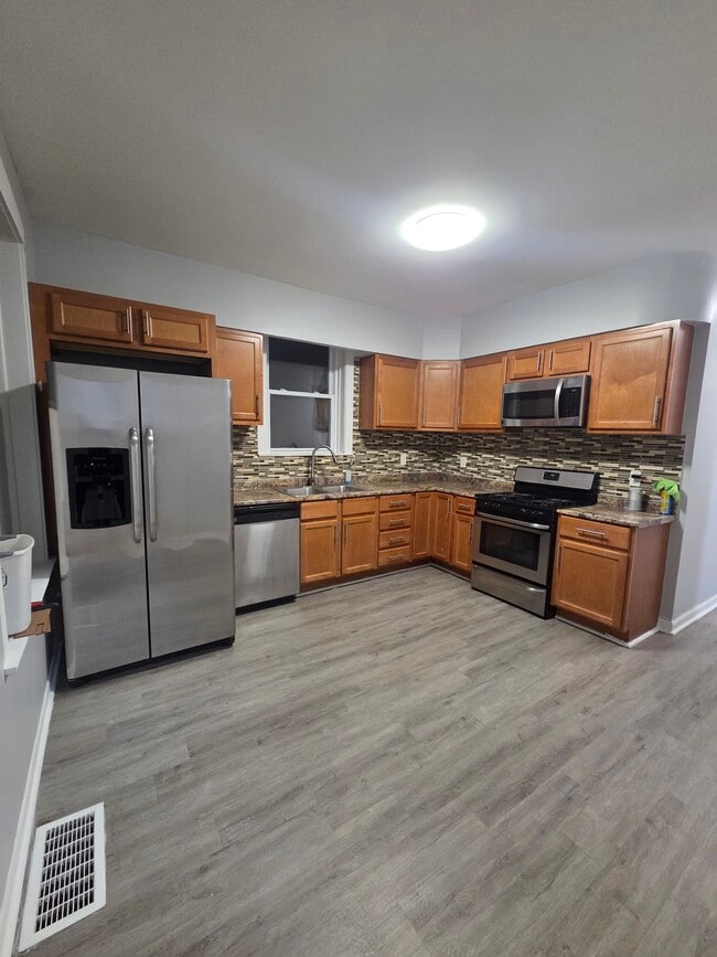 Photo - 1915 Harvey Ave Unit 1915 Berwyn