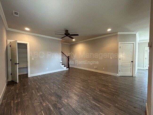 Photo - 3101 SW Warberry Ave