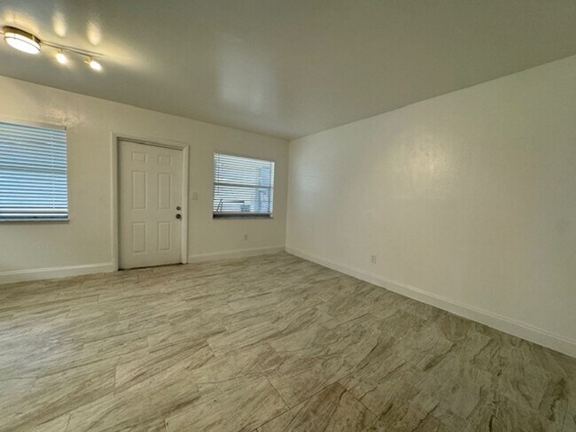 Photo - 3730 SW 59 Ave Davie FL, FL 33314